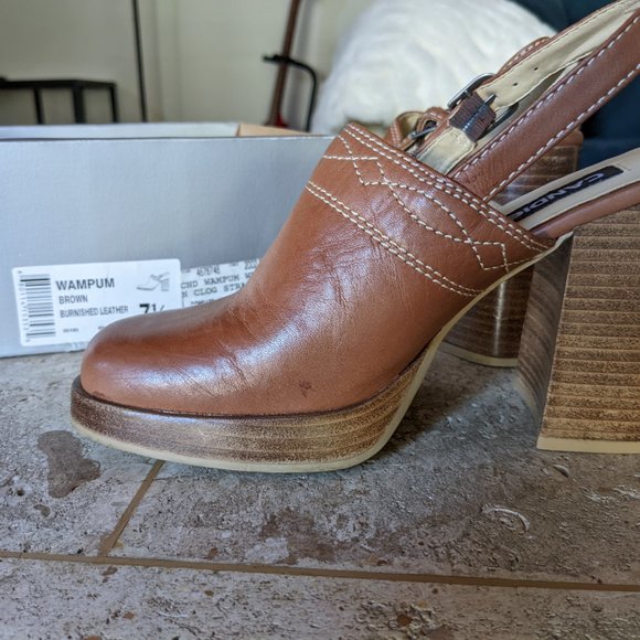 Candie's Vintage Sling-back leather clog - Picture 6 of 6